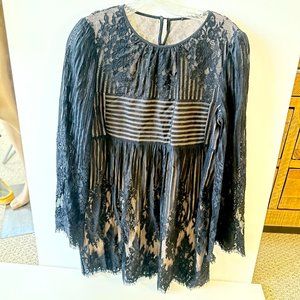 Short Black Lace Long Sleeve Dress